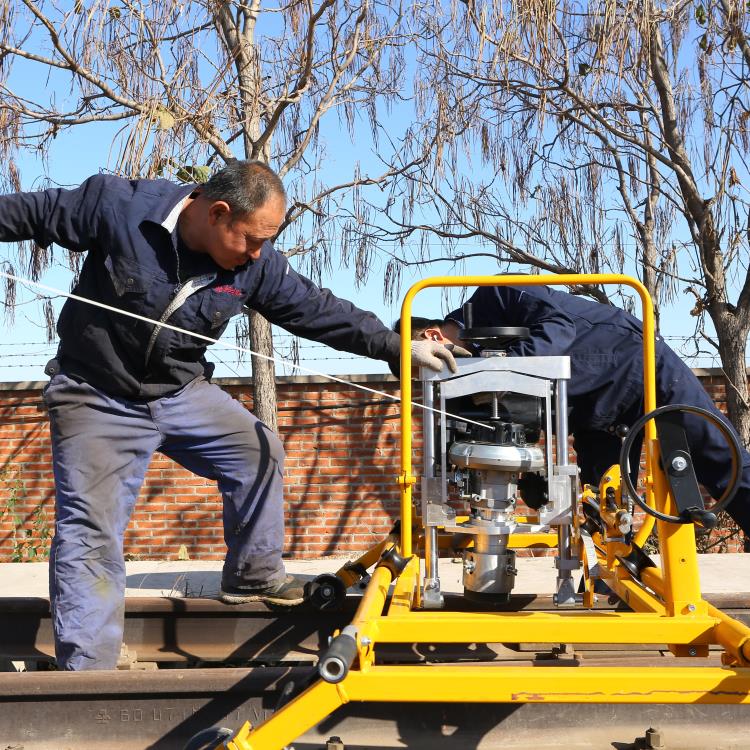 GJM-6.0�๦�ܴ�ֱ��ĥ��